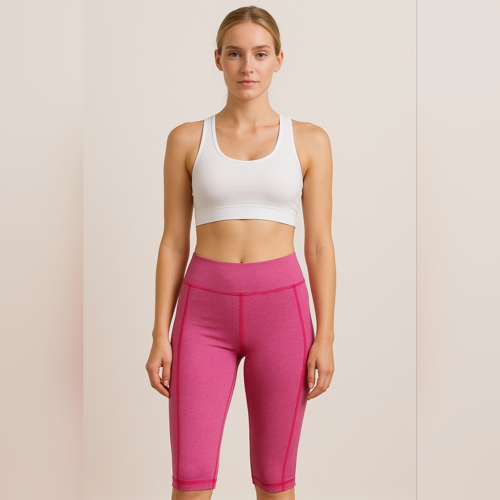🩷 Old Navy Active Capri Leggings Women’s Small Bright Pink Fitted Workout Short